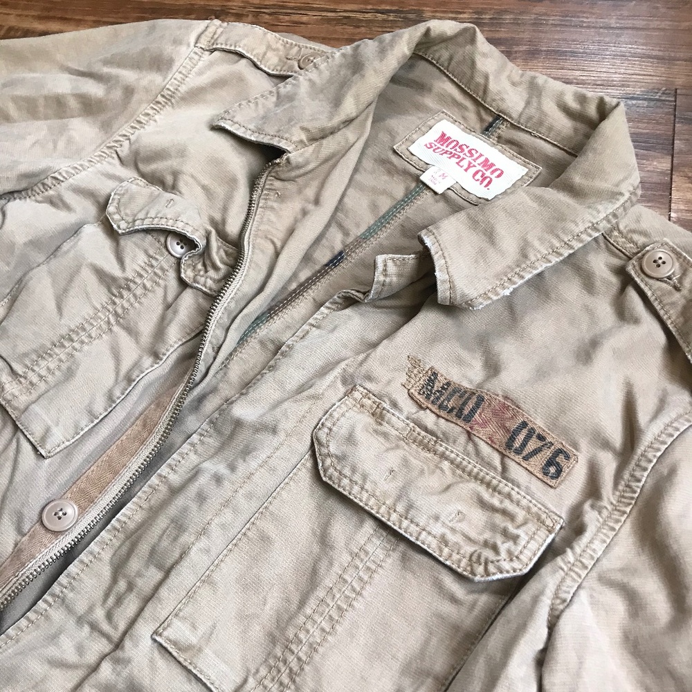 Utility Military Jacket Size Medium with patch Tan